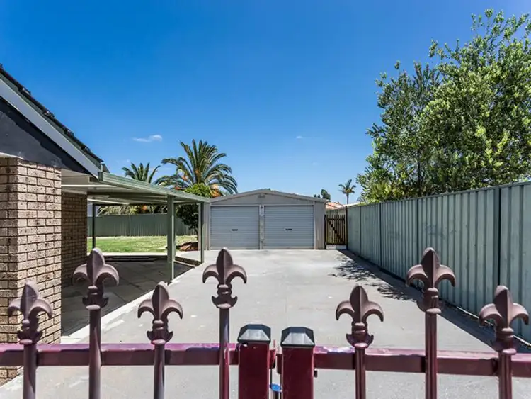 Second view of Homely house listing, 28 Hemingway Drive, Camillo WA 6111