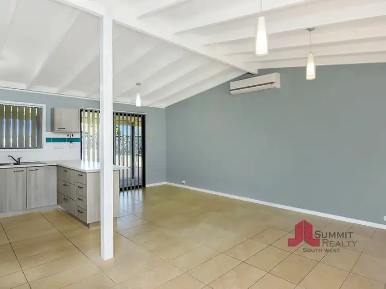 Fifth view of Homely house listing, 2 Nutley Ct, Binningup WA 6233