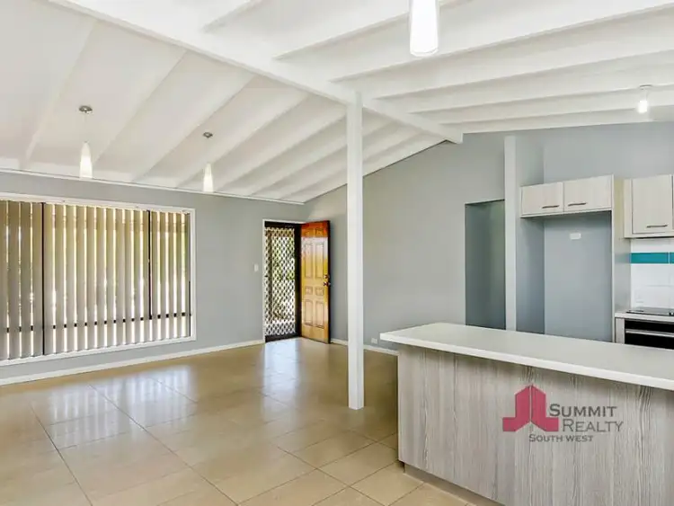 Sixth view of Homely house listing, 2 Nutley Ct, Binningup WA 6233