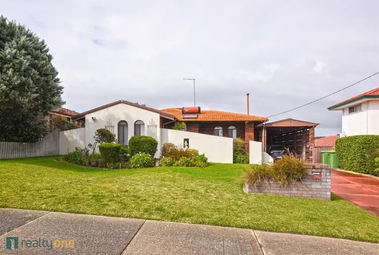 Main view of Homely house listing, 7 Kardinya Road, Kardinya WA 6163