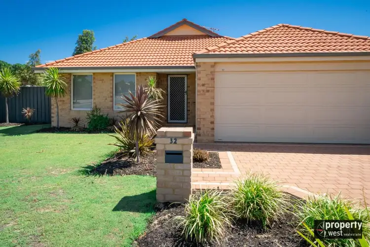 Second view of Homely house listing, 32 Goshawk Street, Tapping WA 6065