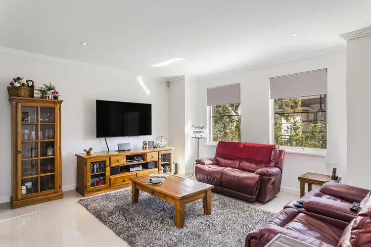 Seventh view of Homely house listing, 4 Dorset Cove, Mount Claremont WA 6010