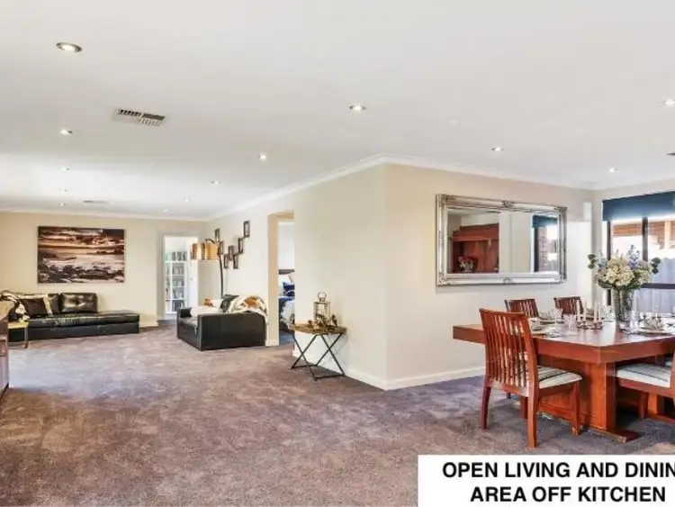 Fifth view of Homely house listing, 5 Hayle Court, Willetton WA 6155