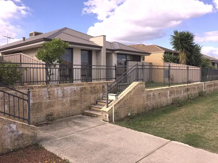 26 Holmes Street, Southern River WA 6110