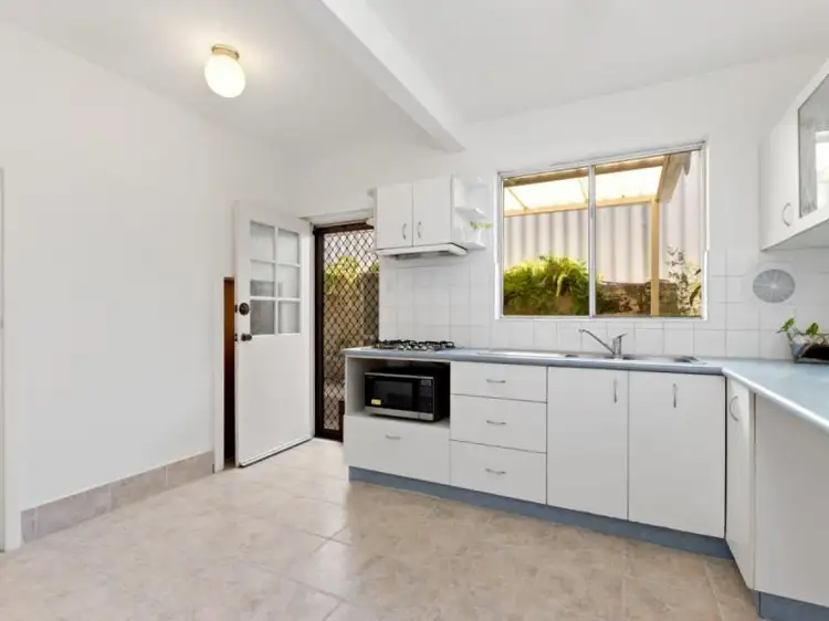 Fifth view of Homely townhouse listing, 1/79 Stuart Street, Maylands WA 6051