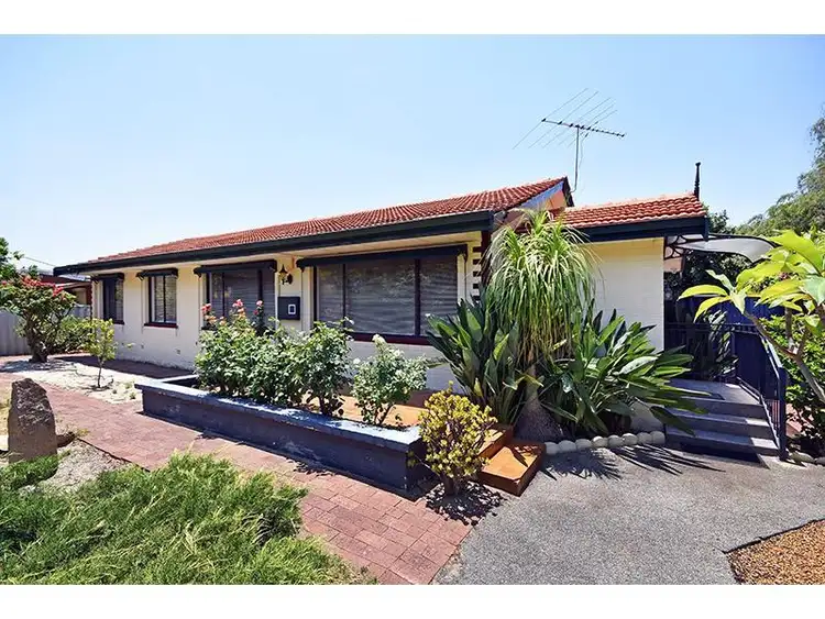 2 Diana Crescent, Lockridge WA 6054