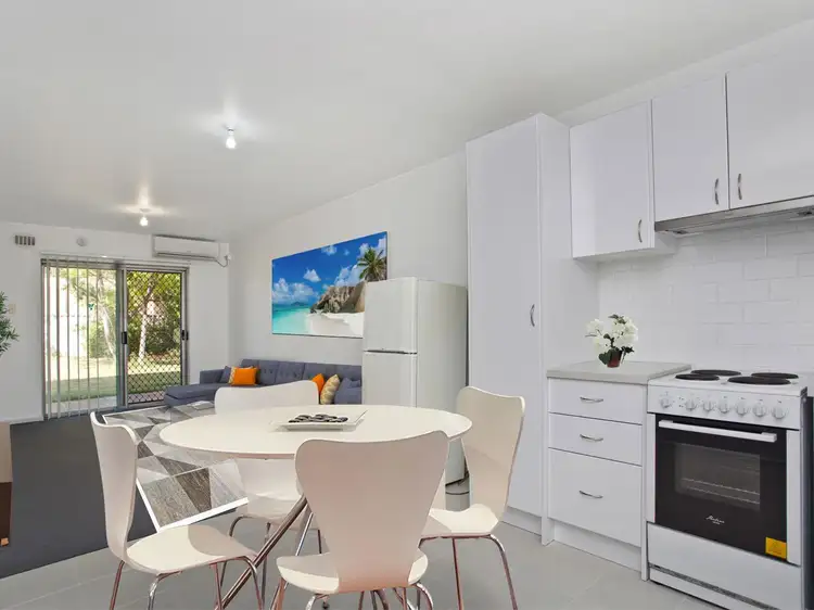 Fourth view of Homely unit listing, 10/76 Kent Street, Rockingham WA 6168