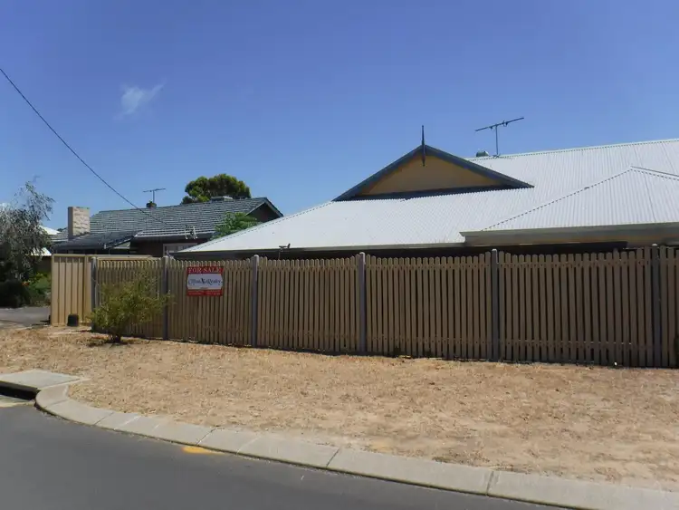 Fifth view of Homely unit listing, 1/6 Austin Street, South Bunbury WA 6230