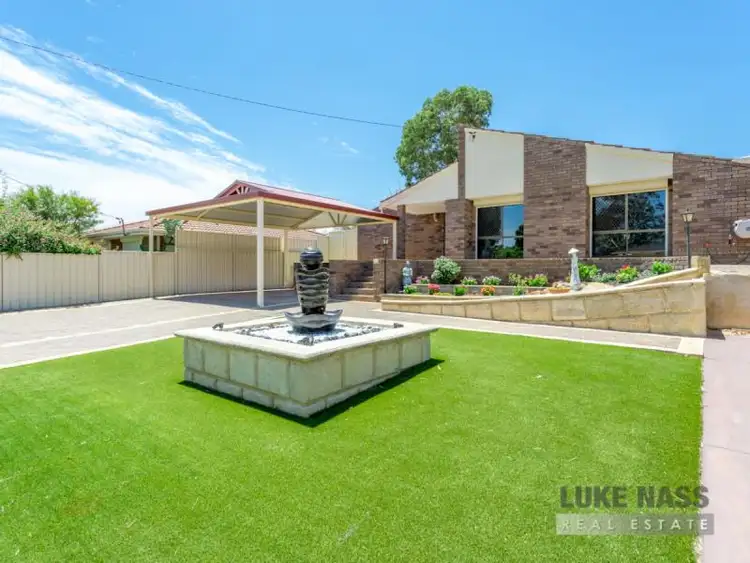 7 Guinivere  Way, Camillo WA 6111