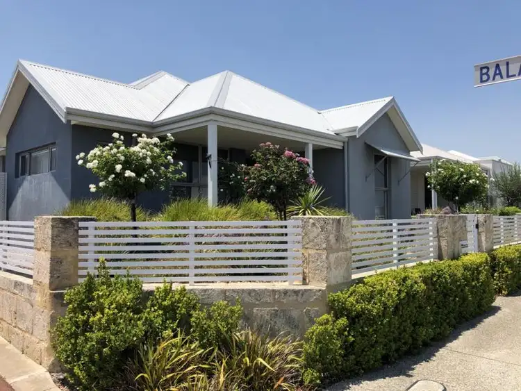 Second view of Homely house listing, 8 Flourish Loop, Atwell WA 6164