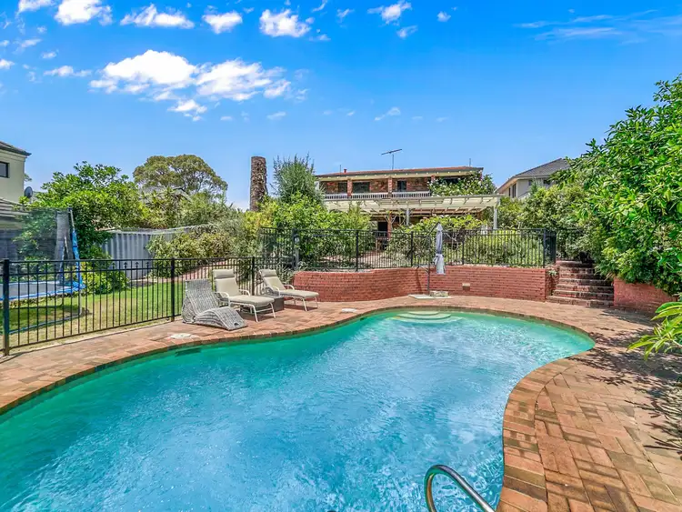 53 Margaret Street, Watermans Bay WA 6020