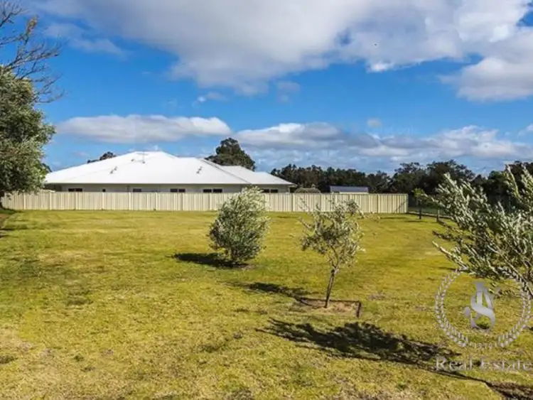 57 Lakeside Drive, Helena Valley WA 6056