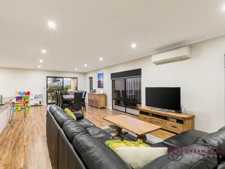 Sixth view of Homely house listing, 43 Sapphire Chase, Wellard WA 6170