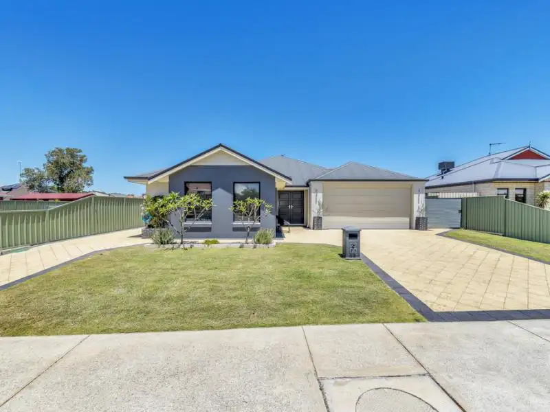 Main view of Homely house listing, 25 Bibbulmun Meander, Ravenswood WA 6208