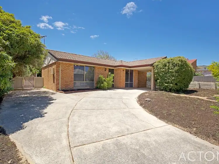 5 Elderberry Circle, Halls Head WA 6210