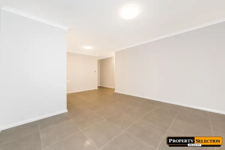 Fifth view of Homely villa listing, 4d Carcoola Crt, Nollamara WA 6061