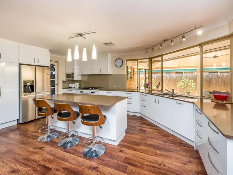 Sixth view of Homely house listing, 5 Vilamour Close, Currambine WA 6028