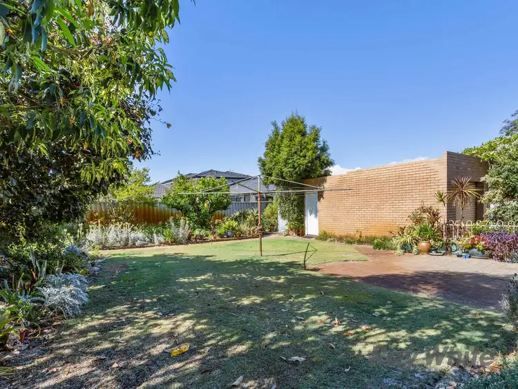Fifth view of Homely house listing, 8 Salen Court, Ardross WA 6153