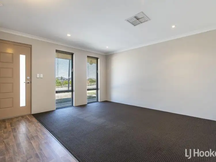 Fourth view of Homely house listing, 6 St Tropez Gardens, Piara Waters WA 6112