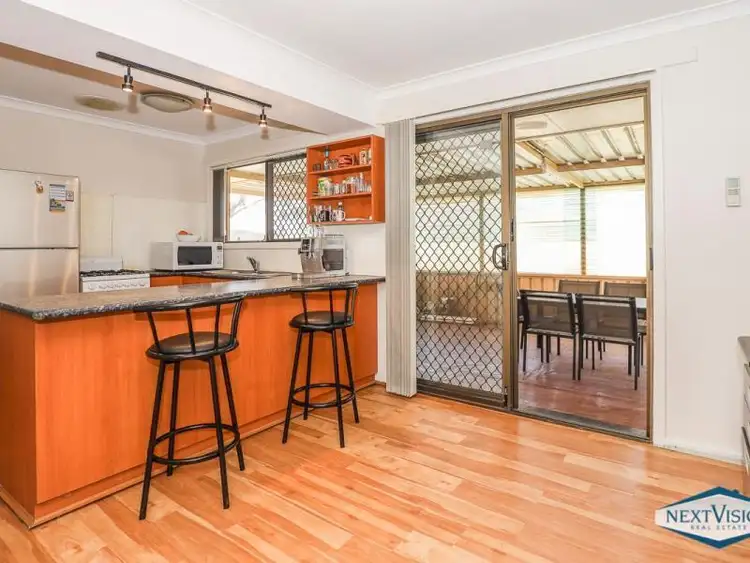 Seventh view of Homely house listing, 2 Hunt Place, Parmelia WA 6167