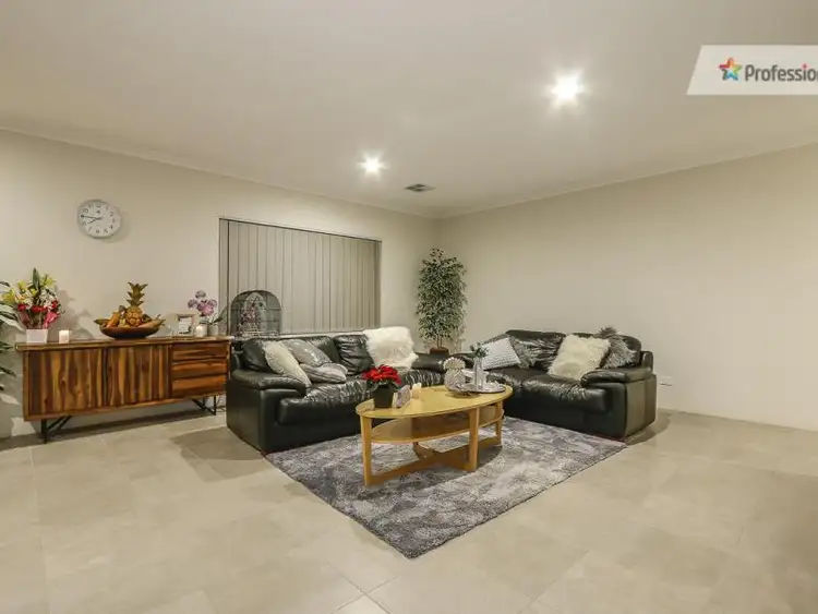 Fourth view of Homely house listing, 44 Cranwood Crescent, Viveash WA 6056