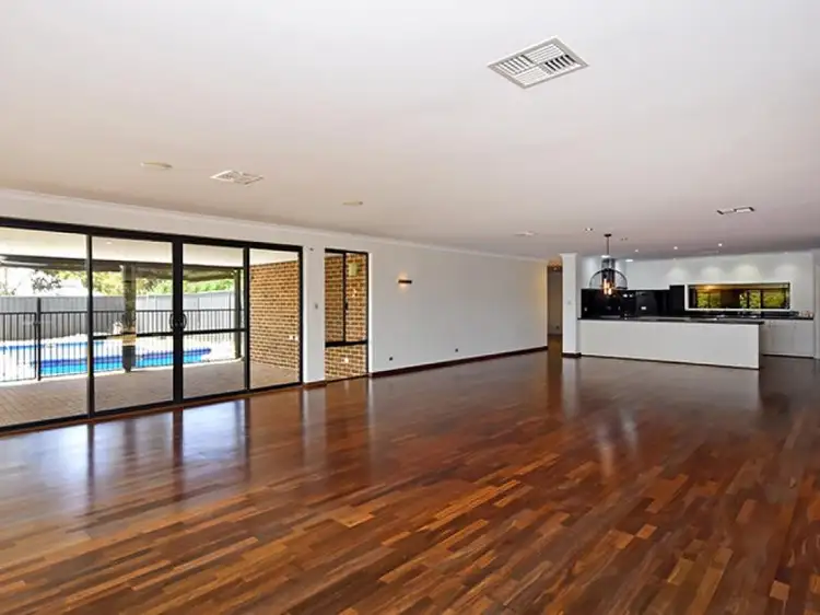 33 Wisteria Way, Chittering WA 6084
