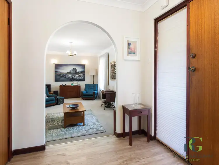 Second view of Homely house listing, 10 Sinian Crescent, Willetton WA 6155