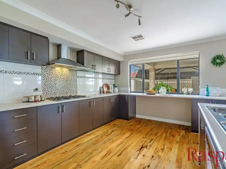 Third view of Homely house listing, 33 Frankenia Turn, Success WA 6164