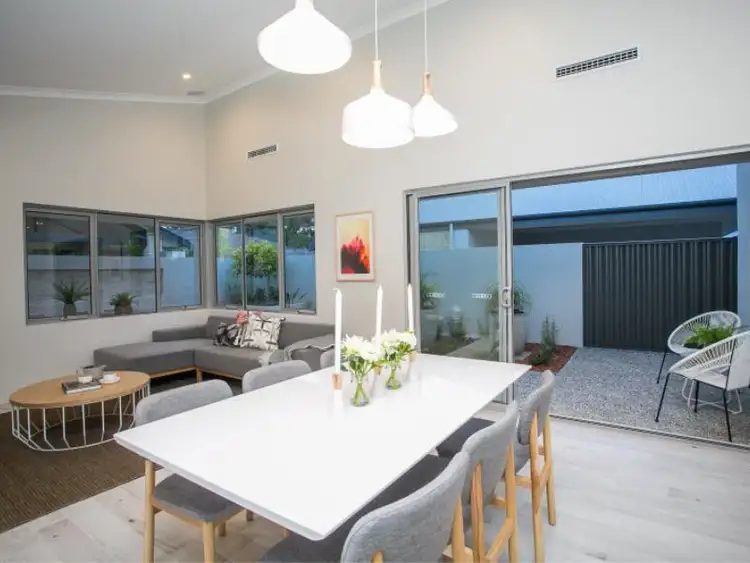 Seventh view of Homely house listing, 4 Windermere Boulevard, Aveley WA 6069