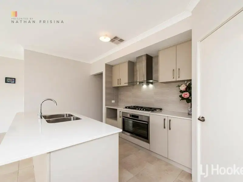 Main view of Homely house listing, 10 Feather Place, Huntingdale WA 6110