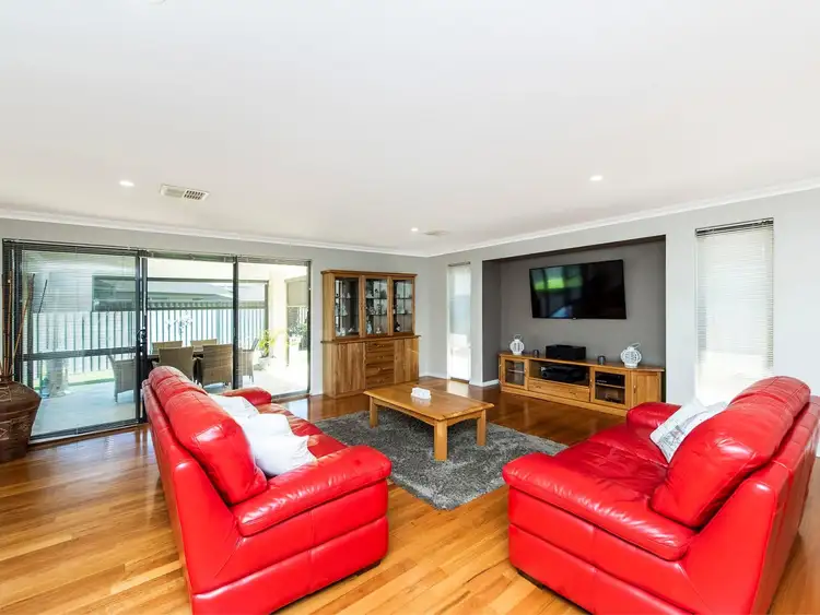 Sixth view of Homely house listing, 18 Jutland Way, The Vines WA 6069
