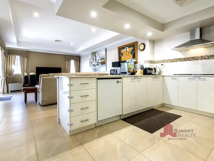 Sixth view of Homely house listing, 2 Grove Lane, Australind WA 6233