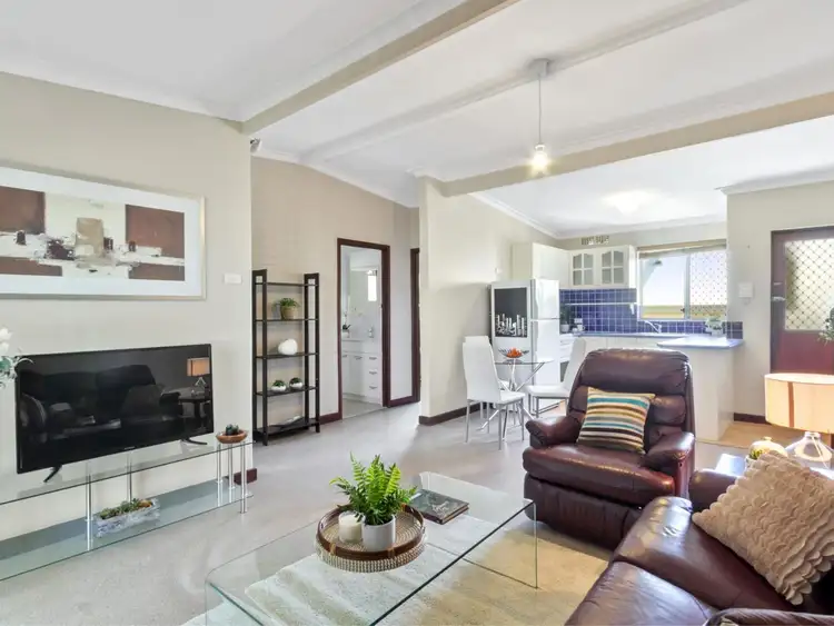 7/136a Broadway, Crawley WA 6009