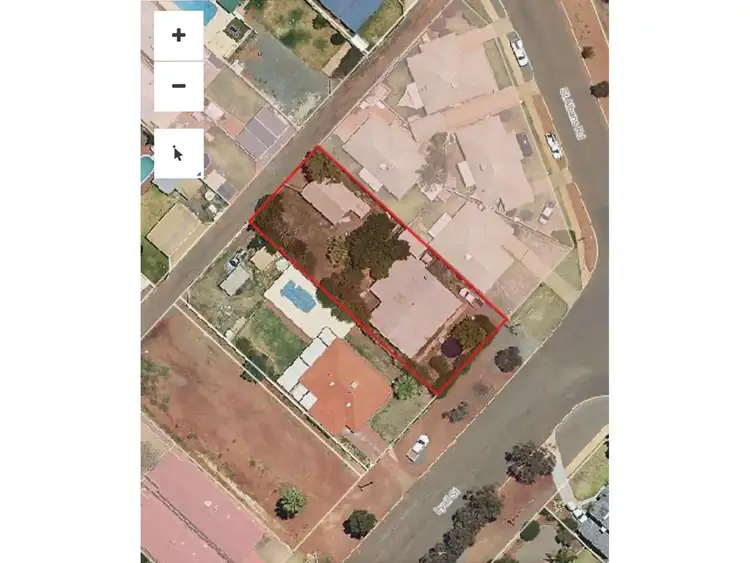 Second view of Homely house listing, 10 Lyall Street, Lamington WA 6430