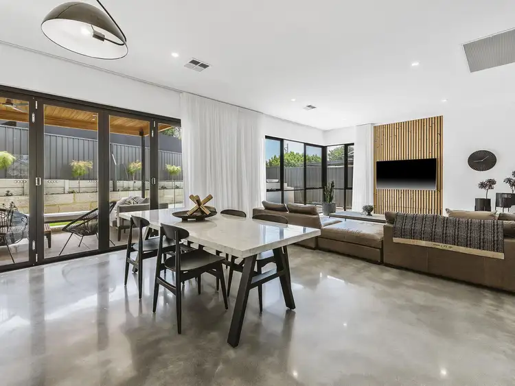 Fifth view of Homely house listing, 2 Hakea Road, Woodlands WA 6018