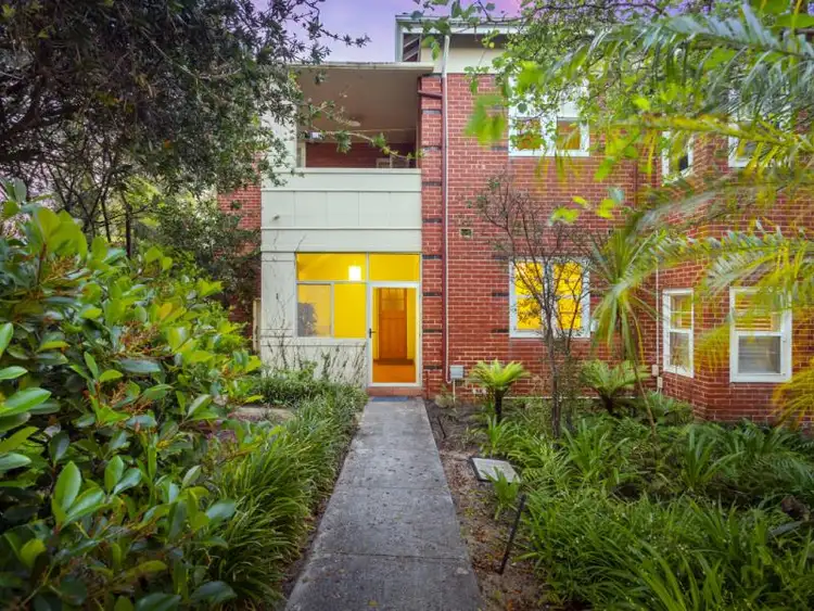 1/60 Broadway, Crawley WA 6009