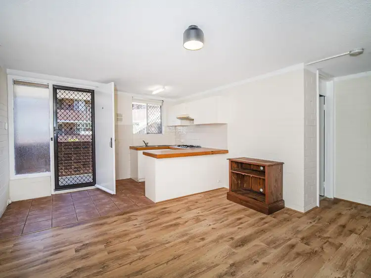 23B/49 Herdsman Parade, Wembley WA 6014