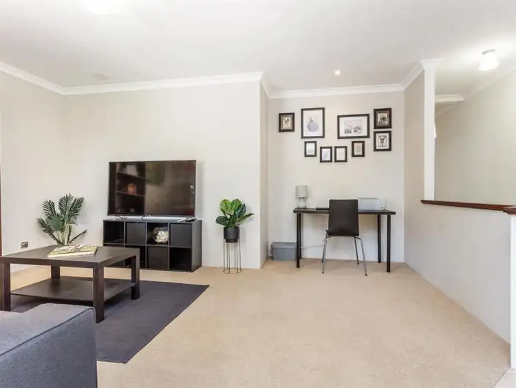 Fourth view of Homely house listing, 4 Woodhead Way, Atwell WA 6164