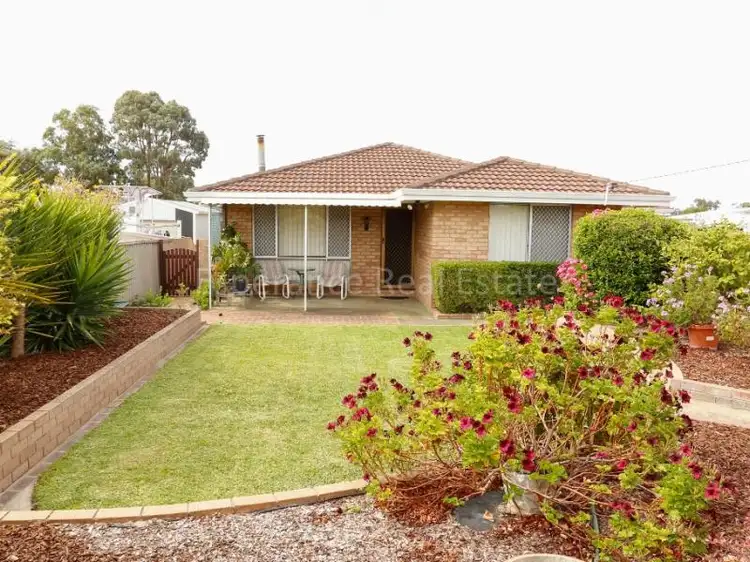 9 Sherwood Place, Sinclair WA 6450