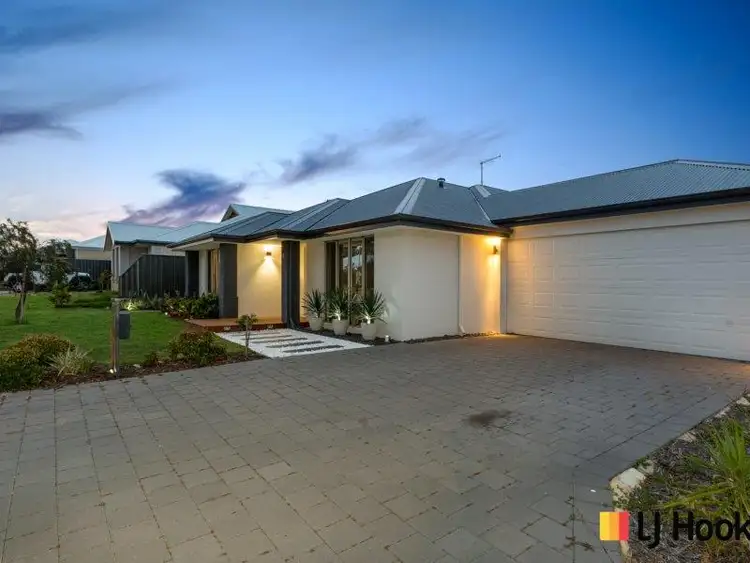 Second view of Homely house listing, 4 Gallery Way, Yanchep WA 6035