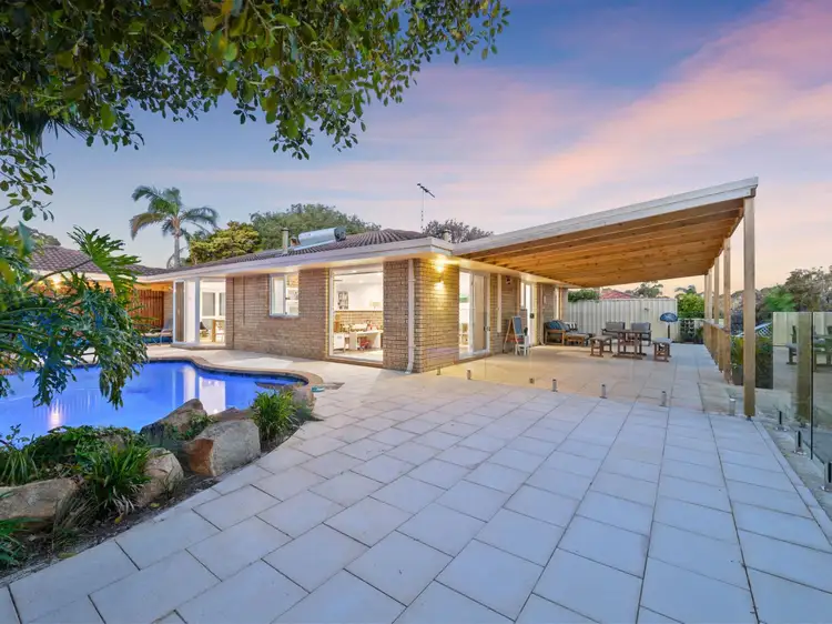 21 Poynter Drive, Duncraig WA 6023