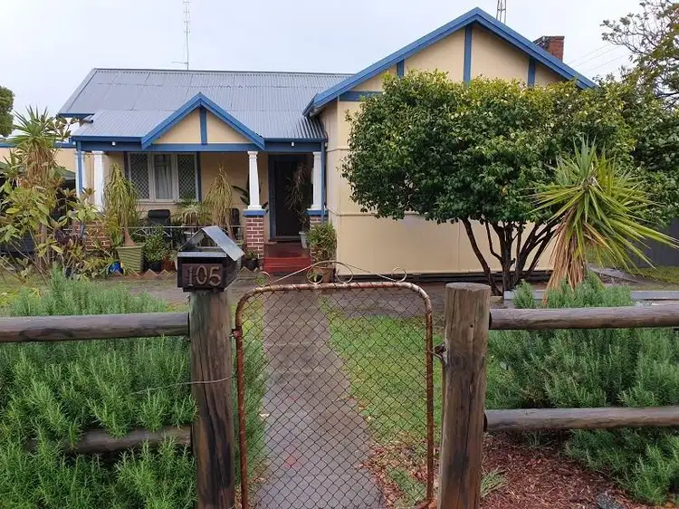 105 South Western Highway, Waroona WA 6215