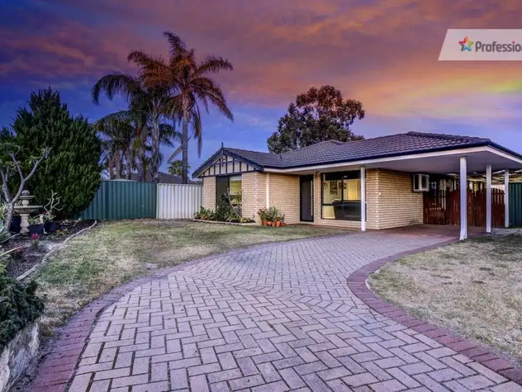 9 Edgar Wilkes Entrance, South Guildford WA 6055