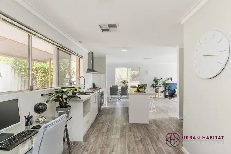 Seventh view of Homely house listing, 23 Menli Place, Orelia WA 6167