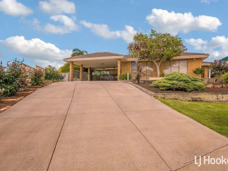 7 Grover Court, Leeming WA 6149