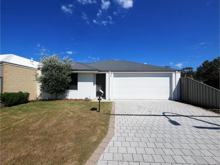 21 Wooleen Parkway, Beeliar WA 6164