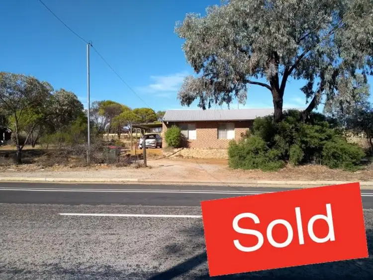 13 and 15 Great Southern Highway, Beverley WA 6304