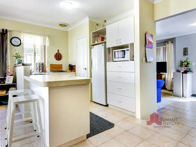 Fifth view of Homely house listing, 2 Elizabeth Street, Australind WA 6233