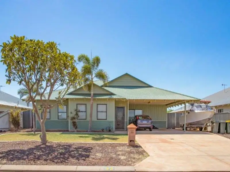 Main view of Homely house listing, 32 Warbler Loop, Nickol WA 6714