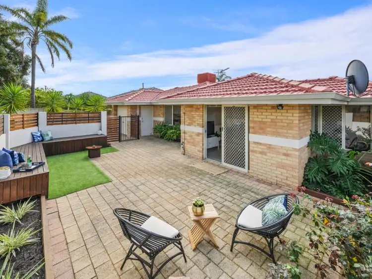 1/27 Daley Street, Yokine WA 6060